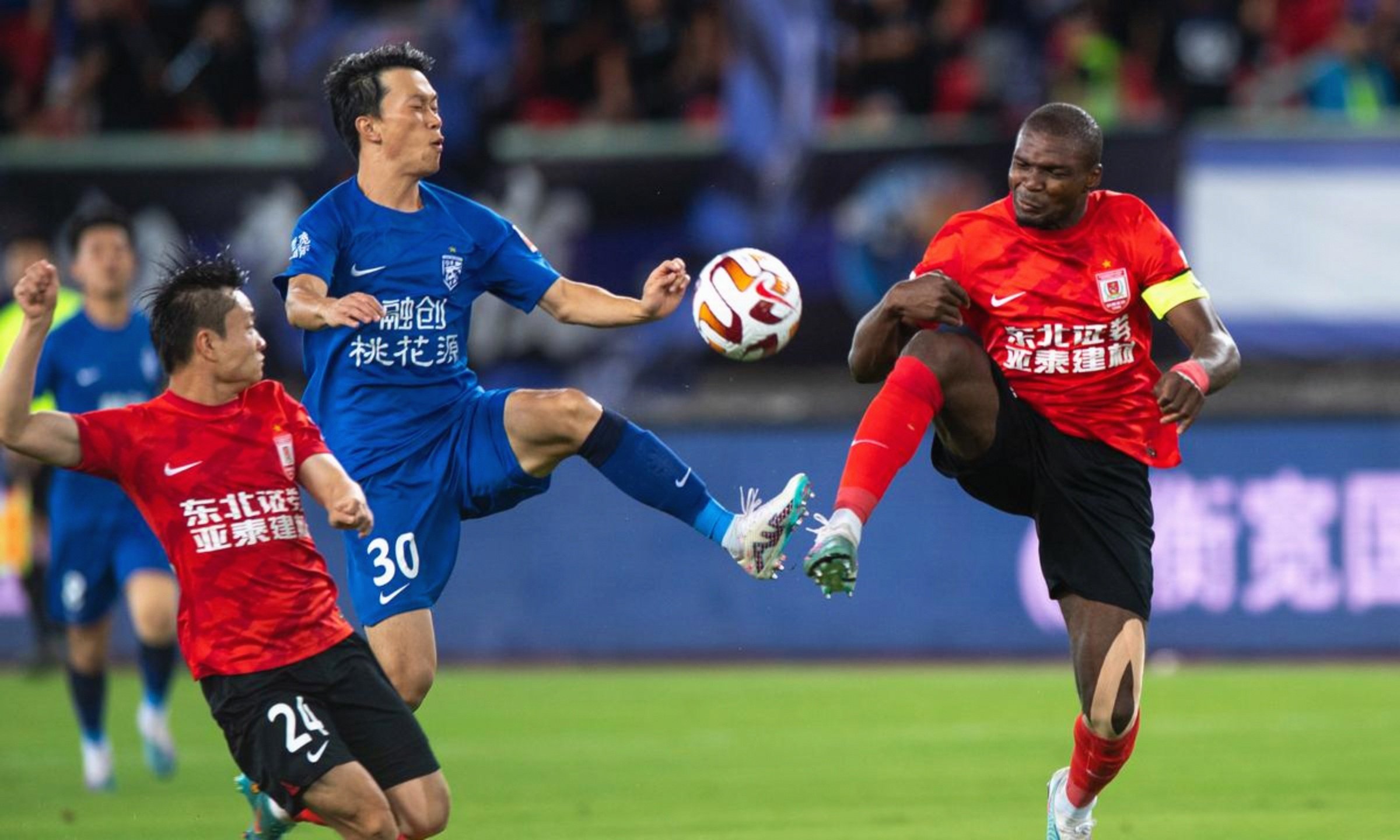 亚博官网-冲刺阶段武汉三镇调整名单以备足总杯转会期夏洛特黄蜂调整名单以备德甲，媒体一致点评：里尔围绕德甲战术微调的简单介绍