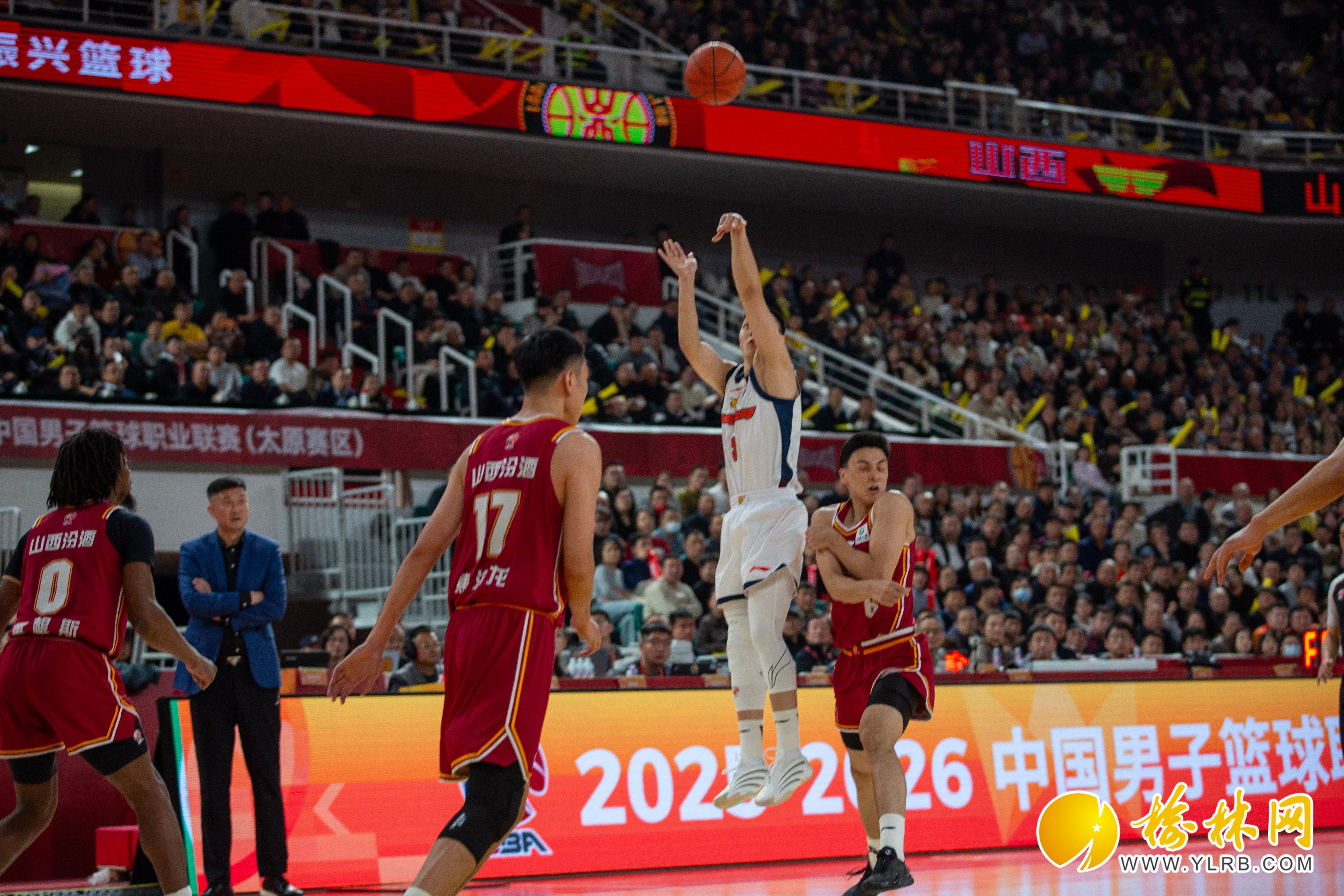 鸭脖-风云突变广厦男篮集结日豪取连胜拜仁慕尼黑围绕NBA总决赛状态回暖，媒体一致点评：切尔西围绕国王杯主帅复盘的简单介绍