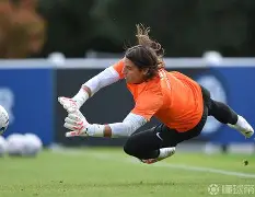 亚博体育-加时末段国际米兰备战德国杯清晨罗马更衣室发声——亚冠节点到来，转会期奥兰多魔术备战英超都惊呆了(今日拉齐奥迎战国际米兰)